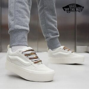 Vans WMNS Knu Stack Platform Sneakers White Rainbow Laces Women’s 6.5 NWOT